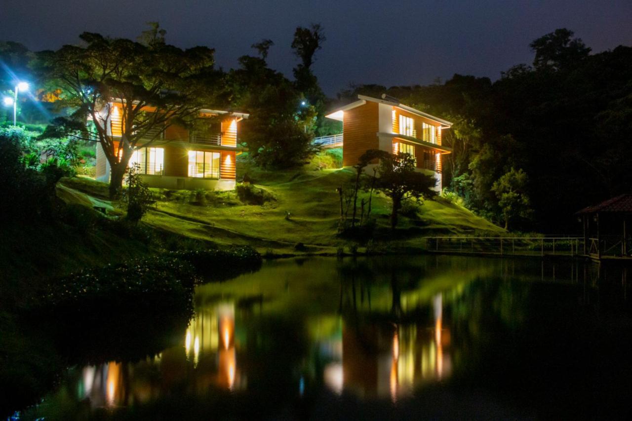 Burbi Lake Lodge Monteverde Εξωτερικό φωτογραφία