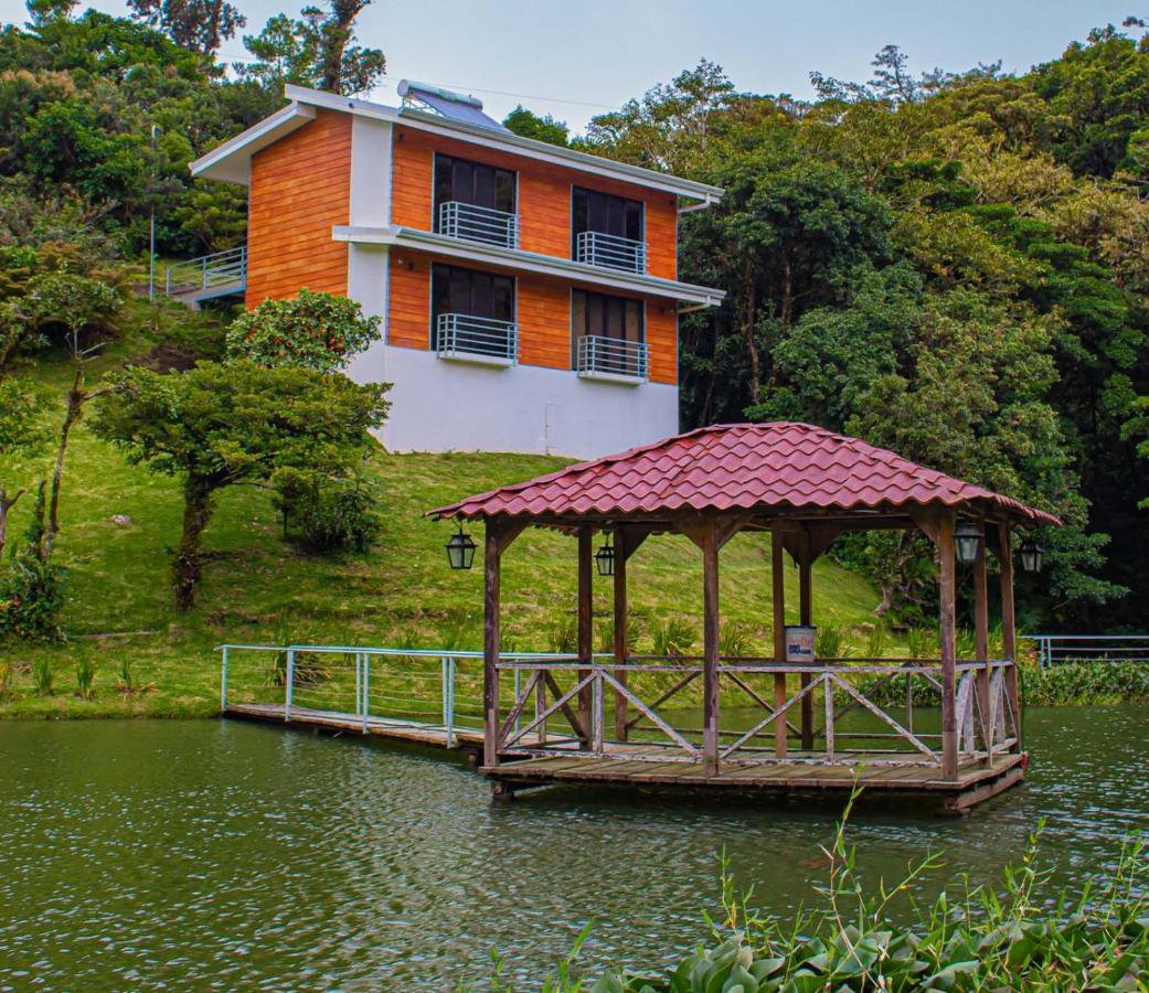 Burbi Lake Lodge Monteverde Εξωτερικό φωτογραφία