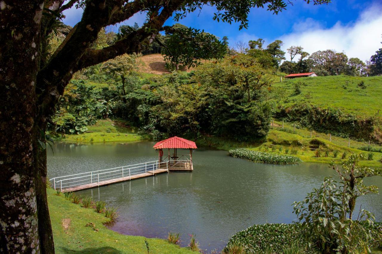 Burbi Lake Lodge Monteverde Εξωτερικό φωτογραφία