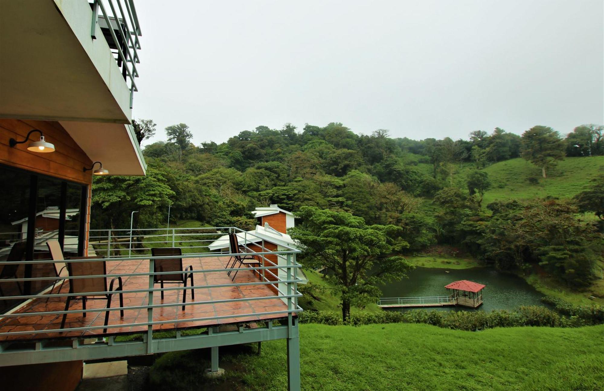 Burbi Lake Lodge Monteverde Εξωτερικό φωτογραφία